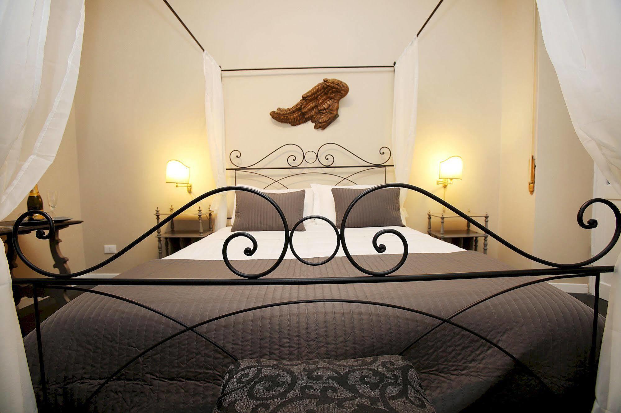 Amica Roma Guest House ภายนอก รูปภาพ